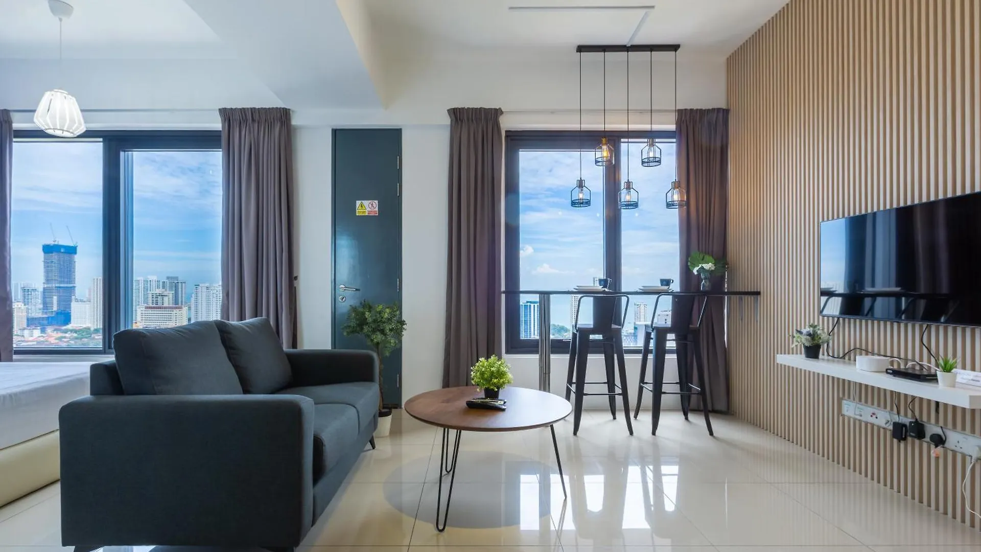 Apartment Tropicana 218 Macalister George Town